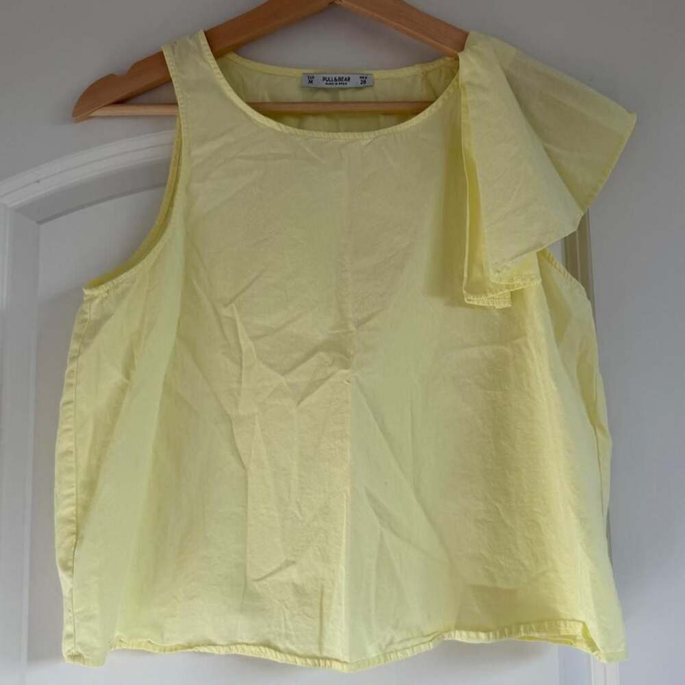 Pull & Bear Yellow Cotton Ruffle Shoulder Blouse Size M